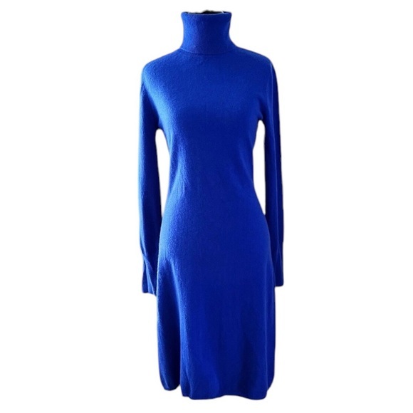 Neiman Marcus Dresses & Skirts - Neiman Marcus Long-Sleeve Turtleneck Cashmere Dress